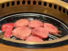 -炼火烤肉店