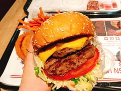 -The Habit Burger Grill 哈比特汉堡(复兴soho店)