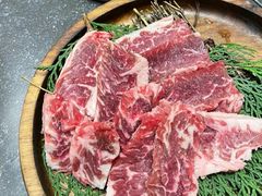 -草家酱蟹炭火烤肉店(珲春南路二店)