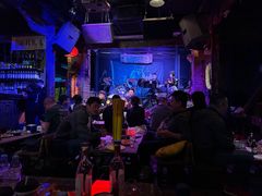 -江湖酒吧(老外滩店)