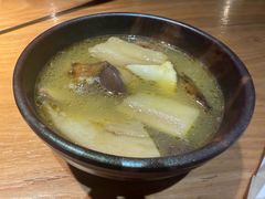 -一朵菌·野生菌探索家火锅(南亚店)