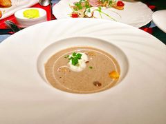 -弦月窗LUNETTE BY AMANDA(复兴路店)