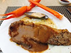 -亮马河饭店翠雅咖啡厅