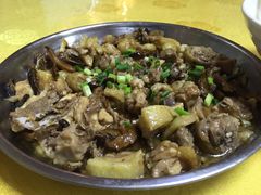 -丹霞山迎客楼民宿私房菜