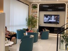 -华齿口腔·矫正种植中心(松江环城路店)