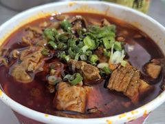 -中山牛肉肥肠粉面馆(军工社区店)
