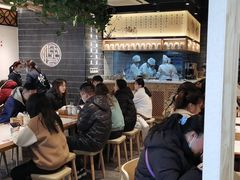 大堂-馋三尺蟹粉小笼(人民广场店)