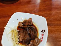 -胡须张鲁肉饭(美食文化馆店)