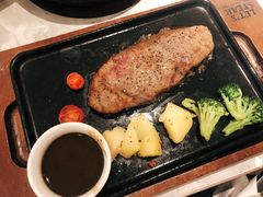 -必胜客(松雷店)