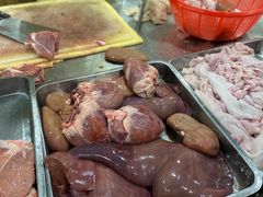 -标记美食新鲜猪杂(兴南大道店)