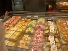 -Bread Talk 面包新语(荟聚店)