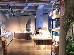-自然食集西餐厅(泰晤士小镇店)