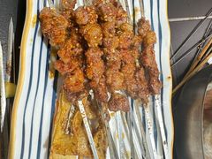 -许哥东北烧烤·铁丳烤串·宫后夹肉(繁花中心店)