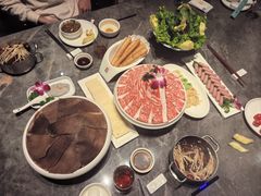 -德天肥牛海鲜火锅(城西银泰店)