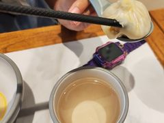 -馋三尺蟹粉小笼(人民广场店)