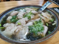 招牌野馄炖-老谢野馄饨(延安路店)