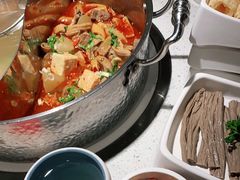 -左庭右院鲜牛肉火锅(环球港店)