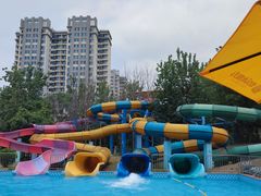 -欢乐水魔方水世界