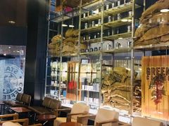 大堂-星巴克(珠海中邦酒店店)