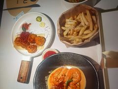 -春树下·树屋花房西餐厅(罍街AS1980店)