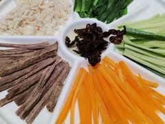 鸡丝凉米线-云海肴·汽锅鸡·云南菜(苏州中心店)