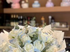 -Fridi Patisserie Cafe