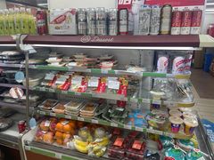 -全家便利店(莲花池东路店)