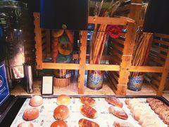-大中华希尔顿酒店-念自助餐·嗨啤·小龙虾