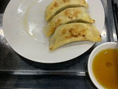 -劈柴院锅贴(沈阳路店)