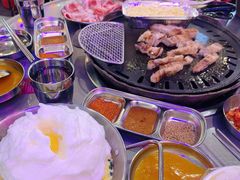 -玄希浪漫厨房·韩料烤肉(湖滨银泰in77店)