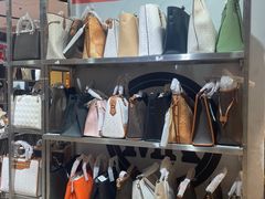 -远洋未来广场(育慧北路店)