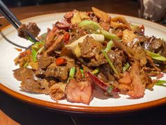 土法烟笋炒腊肉-Local泰莲庭(虹鳟鱼店)