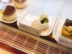 -樱花糕坊(凯德广场店)