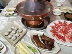 -羊家胡同·龙虾烧烤火锅(龙汇路店)