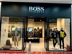 -百年港湾奥特莱斯(香炉礁店)