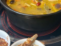 -野菌皇海景野生菌火锅(滨海大道店)