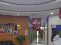 -雅悦齿科(顾村公园店)