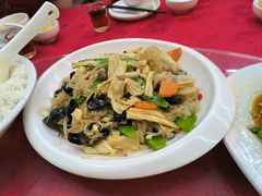 -建豪美食山庄