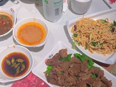 -焯牛潮汕牛肉火锅(云峰街创始店)