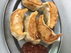 香煎鲜肉玉米饺-芬芳甜品(同福路店)