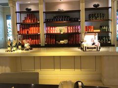 -上海半岛酒店·半岛精品店