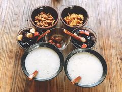 我们拿的小吃-上席擂茶·新中式青年茶馆(古城店)