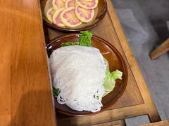 -阿山卓·野生菌火锅·纳西火塘烤肉