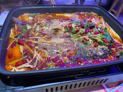 -八条友鲜货烧烤·脆皮烤鱼(石岩旗舰店)