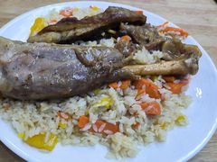 一腿一排手抓饭-零·壹新疆羊肉抓饭