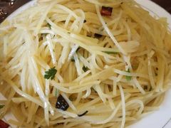 酸辣土豆丝-私房小厨(康城路店)