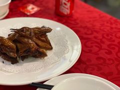 招牌黑椒脆皮鸽-光头老板·本帮菜