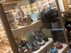 -猫的天空之城概念书店(印象城购物中心店)