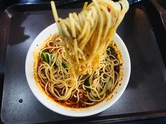 -秦云老太婆摊摊面(磁器口店)