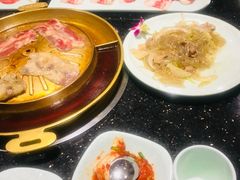 -猪啊牛呀羊啊铜盘烤肉(正大广场店)
